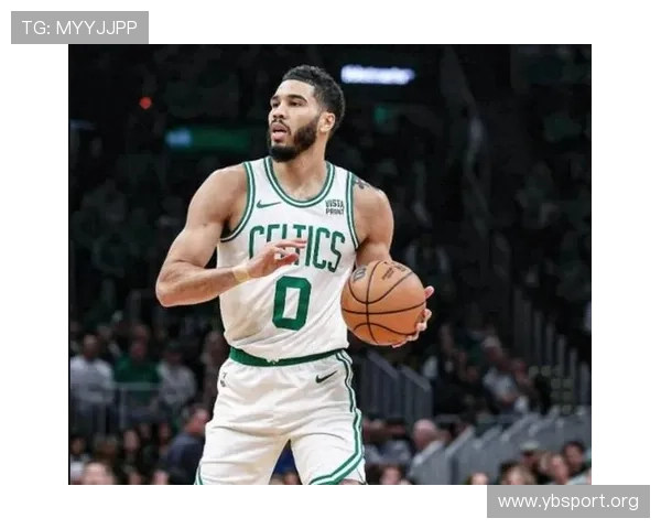 马祖拉盛赞塔图姆近8场6次助攻8+表现称其在阅读比赛方面表现出色